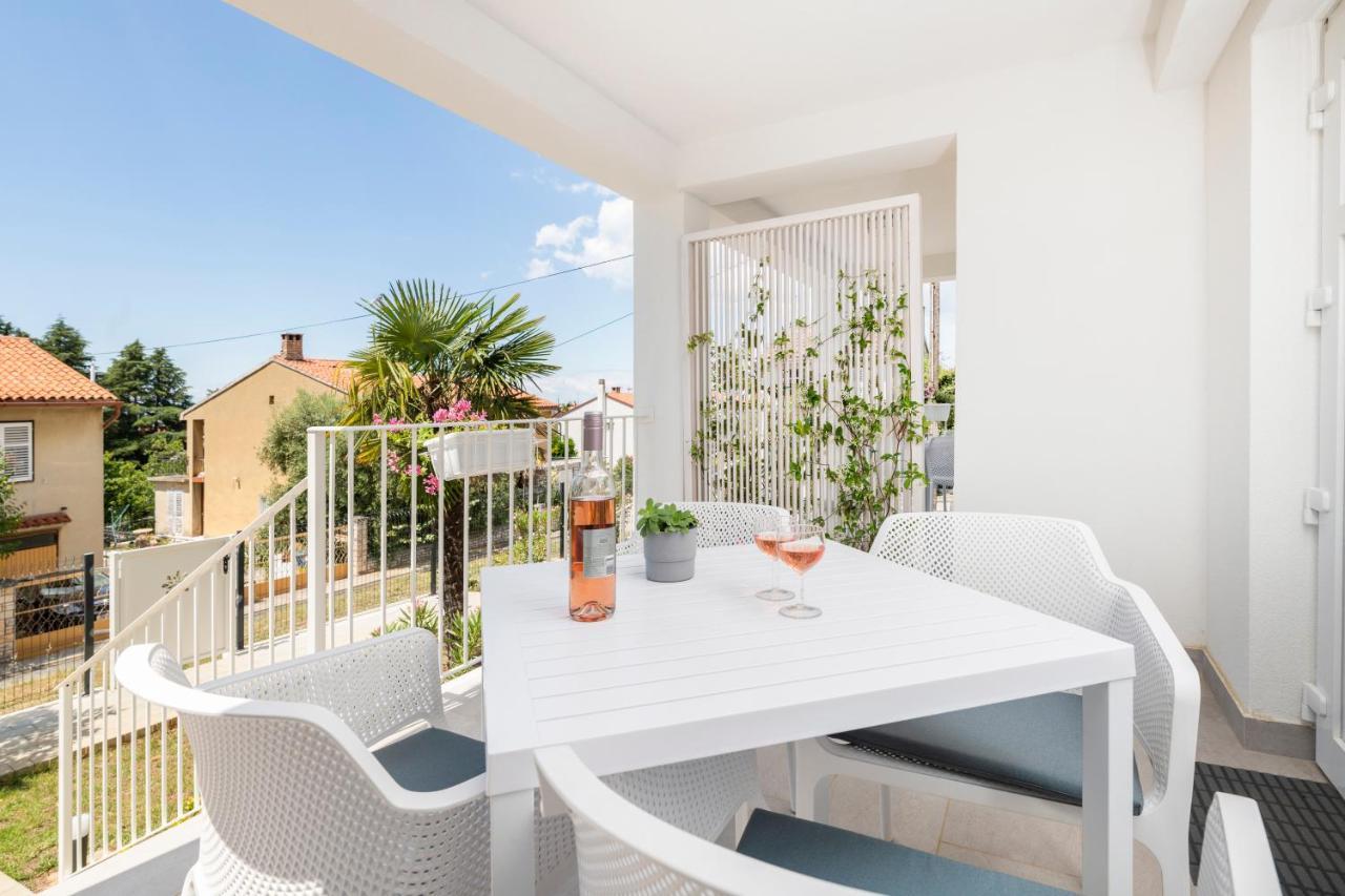 Pribetic Apartments Poreč Buitenkant foto